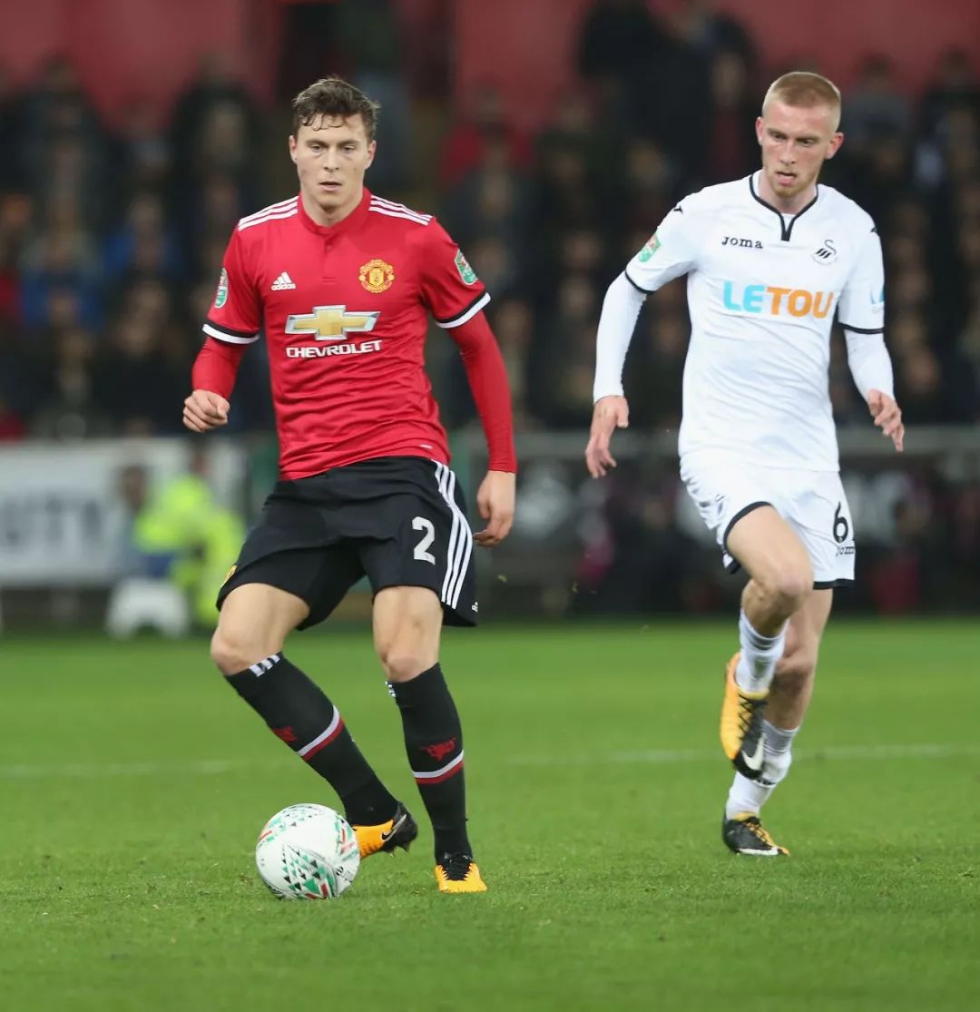 奉献一场场 奉献一场场